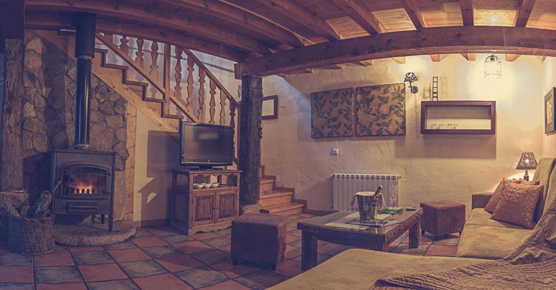 El Colirrojo - Sitios De Aravalle Landhaus Casas del Abad